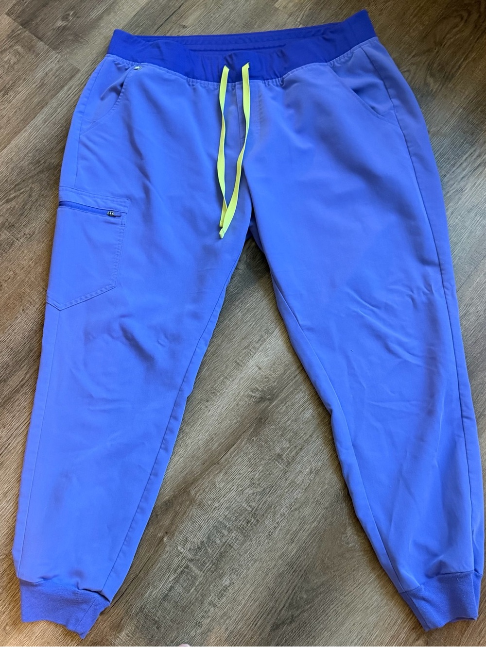 Figs Women's Zamora Scrub Pants Periwinkle